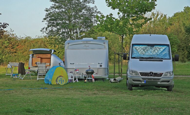 Karavan Park Alanları 2026: Bölge Bölge Ücretler ve Olanaklar